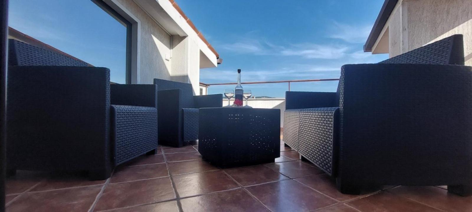 Apartma Mimi Dekani